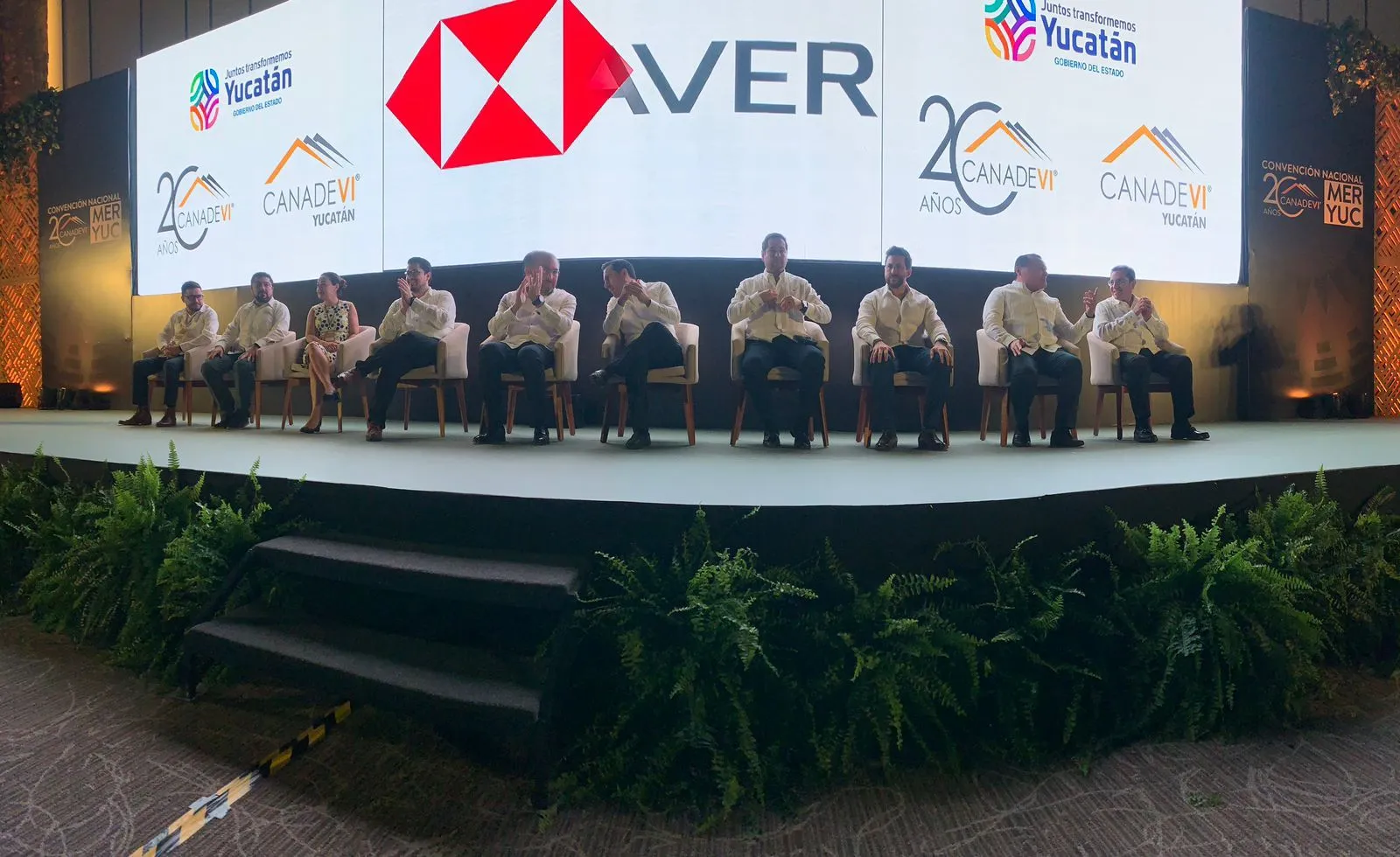 Inaugura el gobernador de Yucatán, Mauricio Vila, la XXXI Convención Nacional de CANADEVI