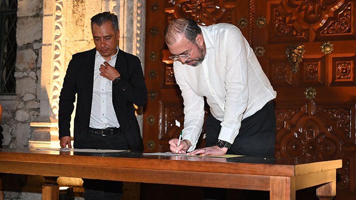 CANADEVI y Comex firman convenio de colaboración que beneficiará a casi 1,000 desarrolladores de vivienda en México